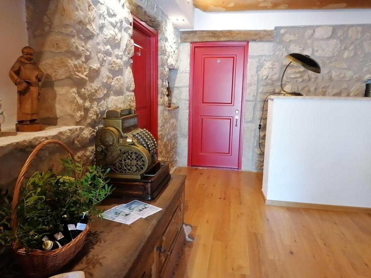 Come Prima Ausonia Exterior photo